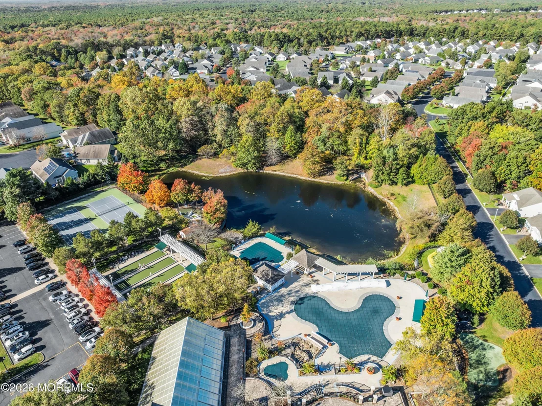 Photo of 178 Huntington Drive