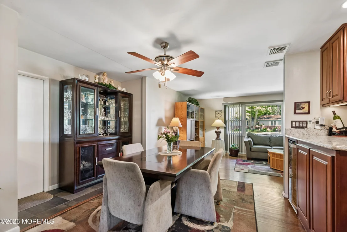 Photo of 262 Arizona Drive