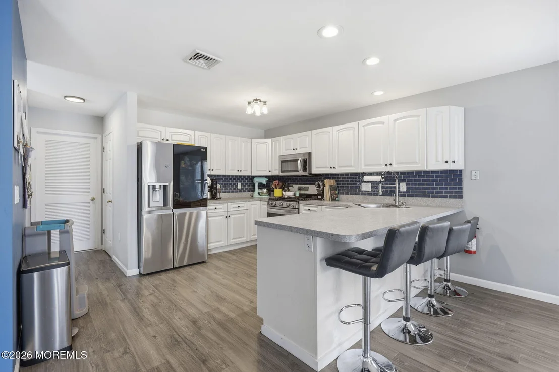Photo of 360 River Terrace