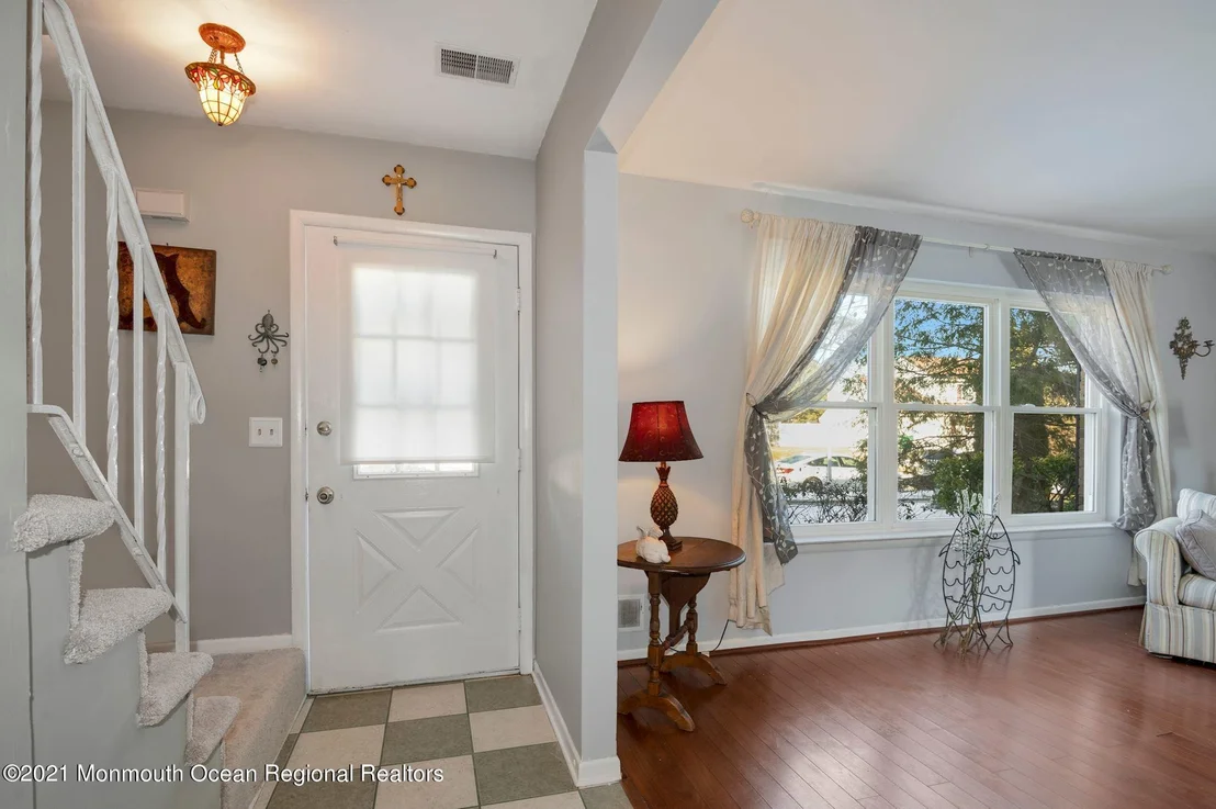 Photo of 4 Aspen Lane