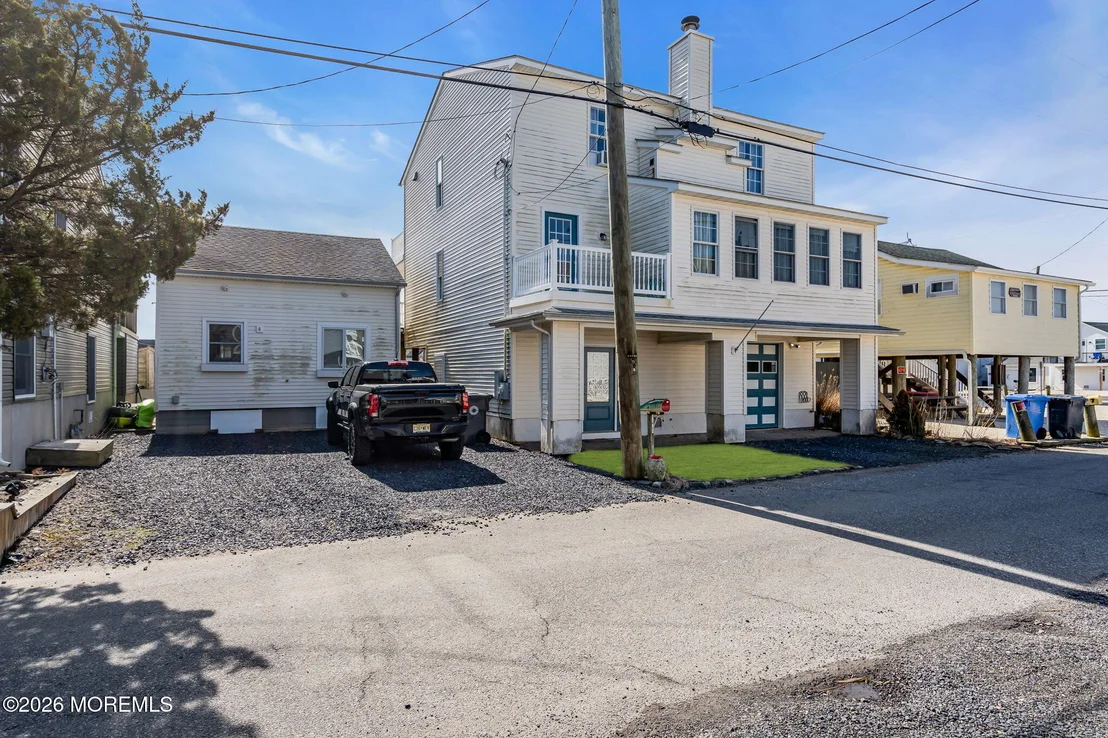 Photo of 11 Avenue D