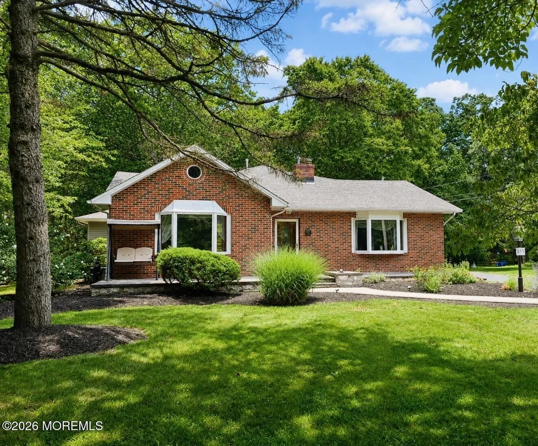 Photo of 655 Laurel Avenue