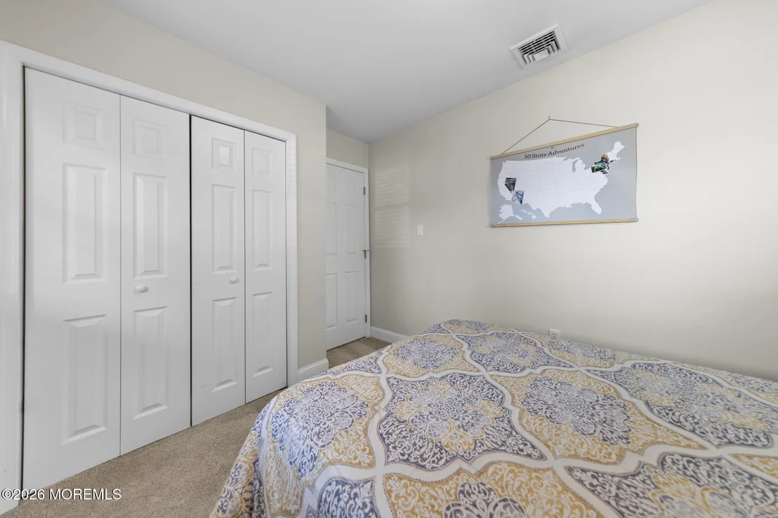 Photo of 211 3rd Avenue