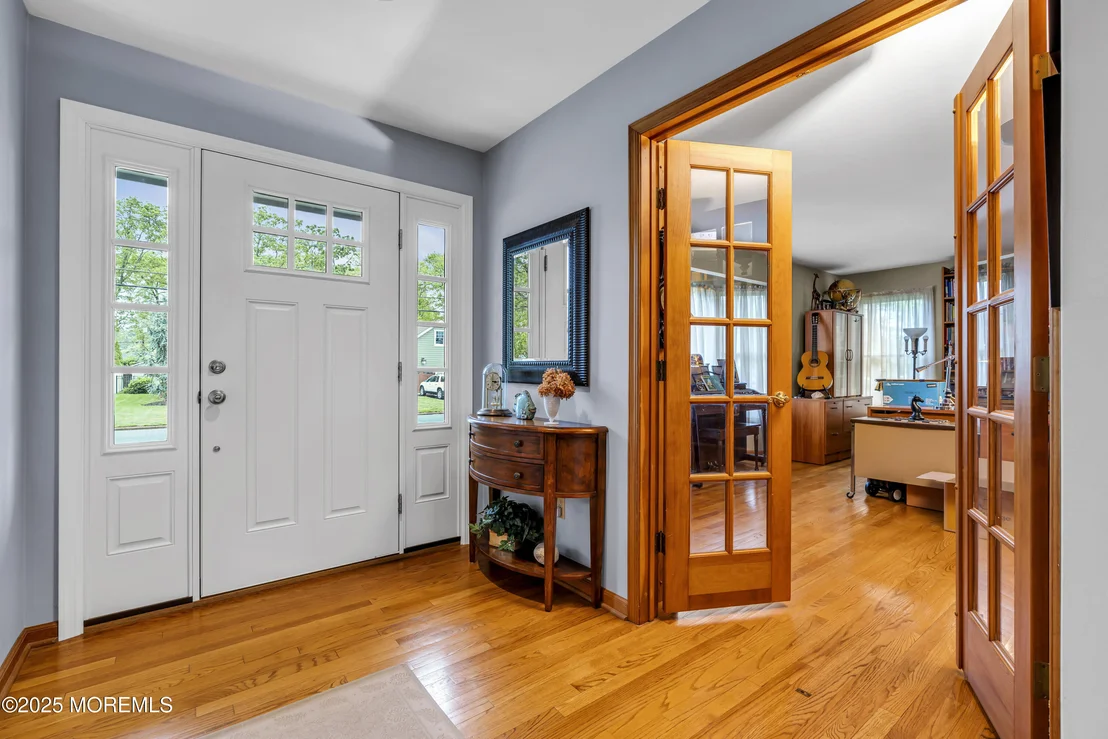 Photo of 560 Midwood Drive