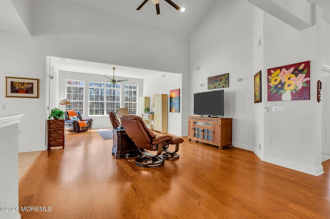 Photo of 87 Bayville Way