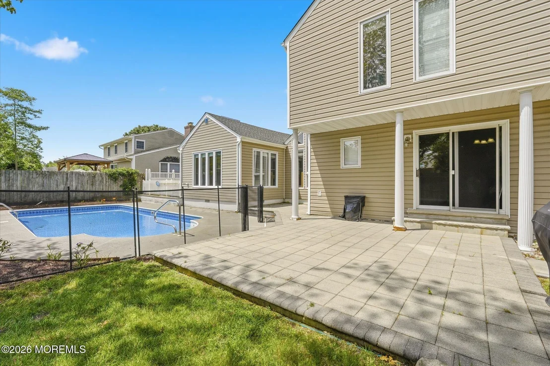 Photo of 14 Scheiber Drive