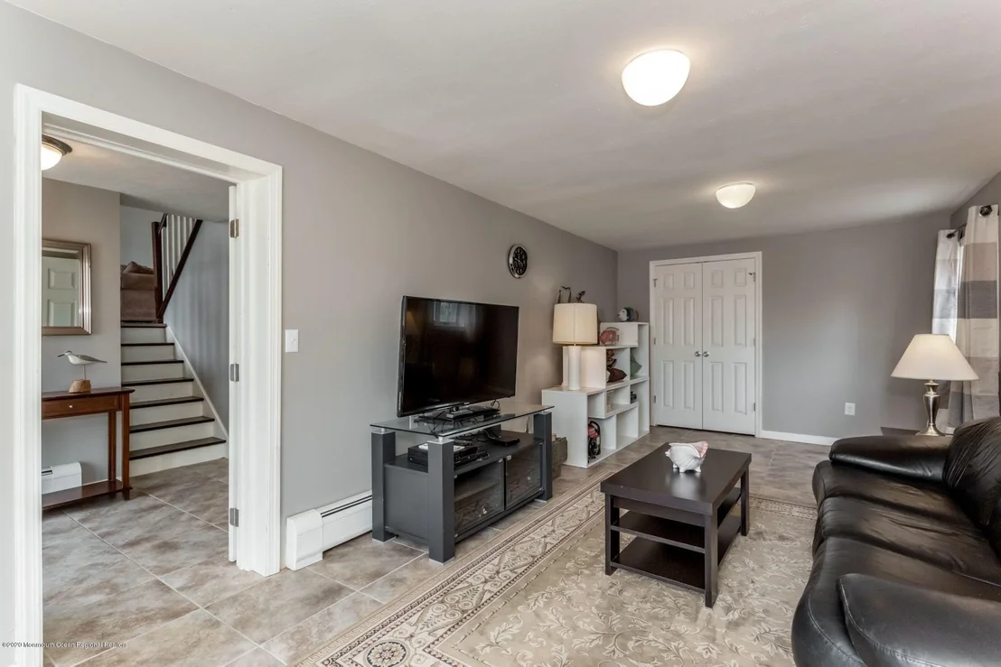 Photo of 9 Cabana Drive