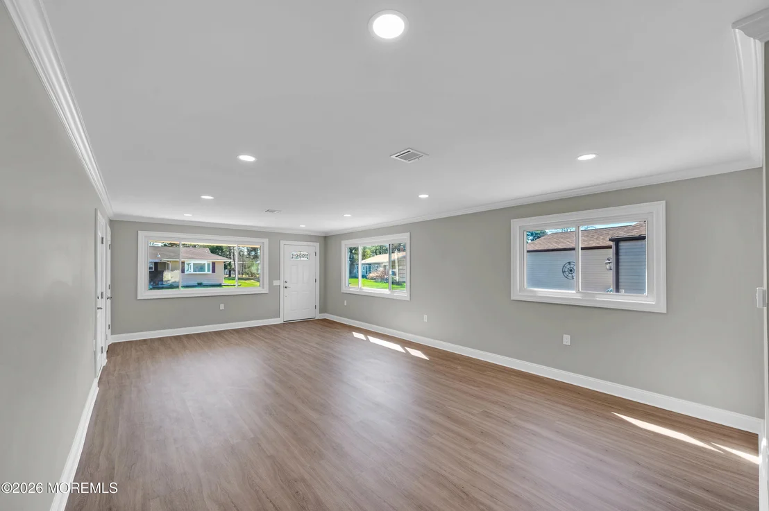 Photo of 8 La Terraza Drive