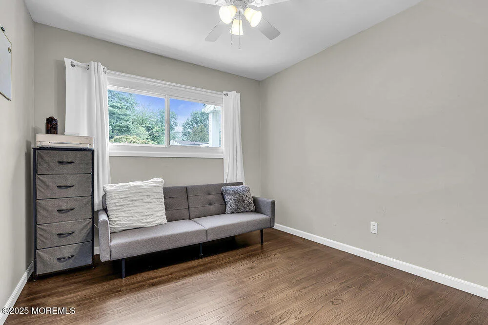 Photo of 9 Warren Drive