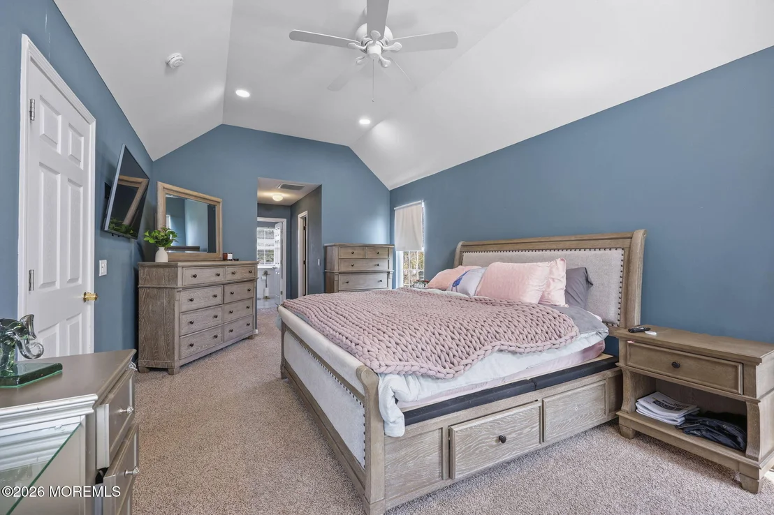 Photo of 360 River Terrace