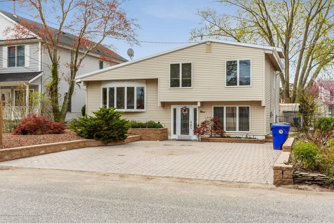 Photo of 9 Cabana Drive