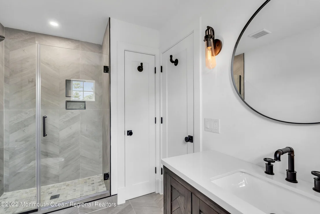 Photo of 376 Orenda Circle