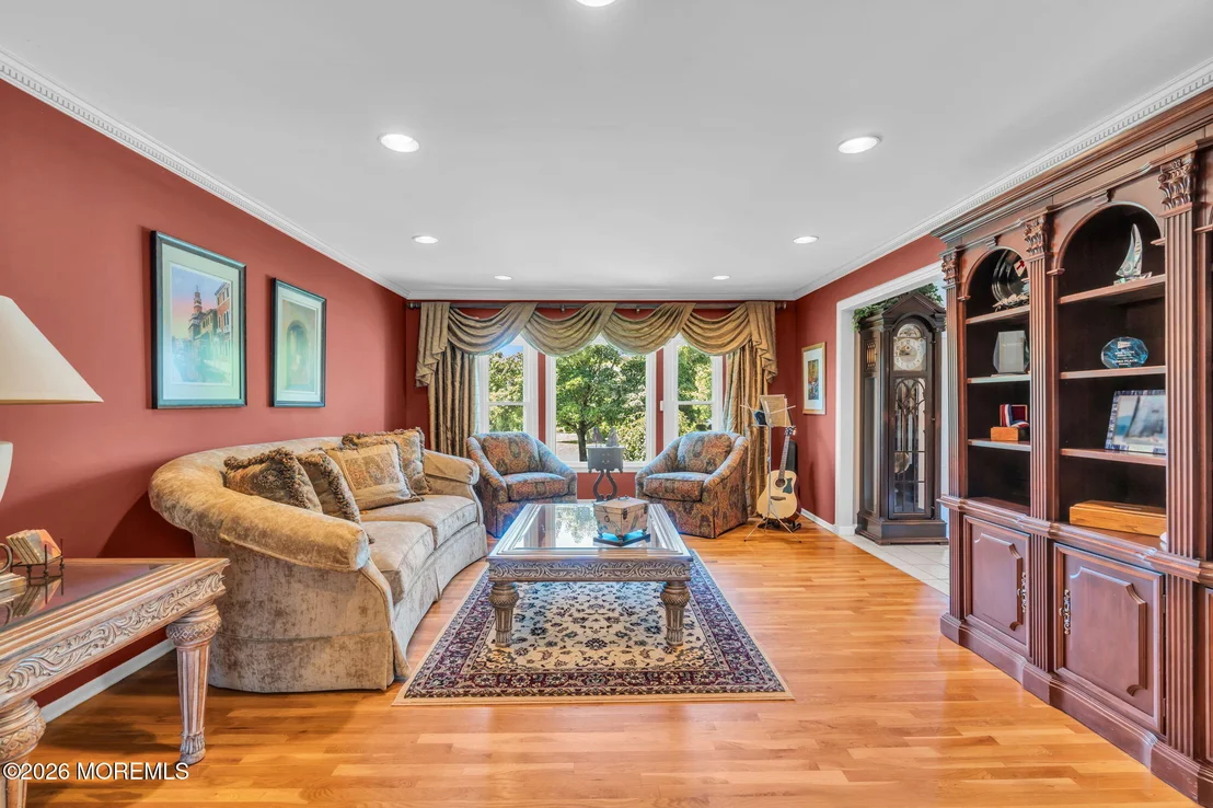 Photo of 16 Groendyke Circle