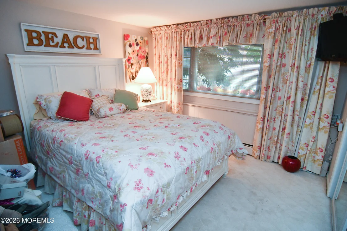 Photo of 902 10th Street