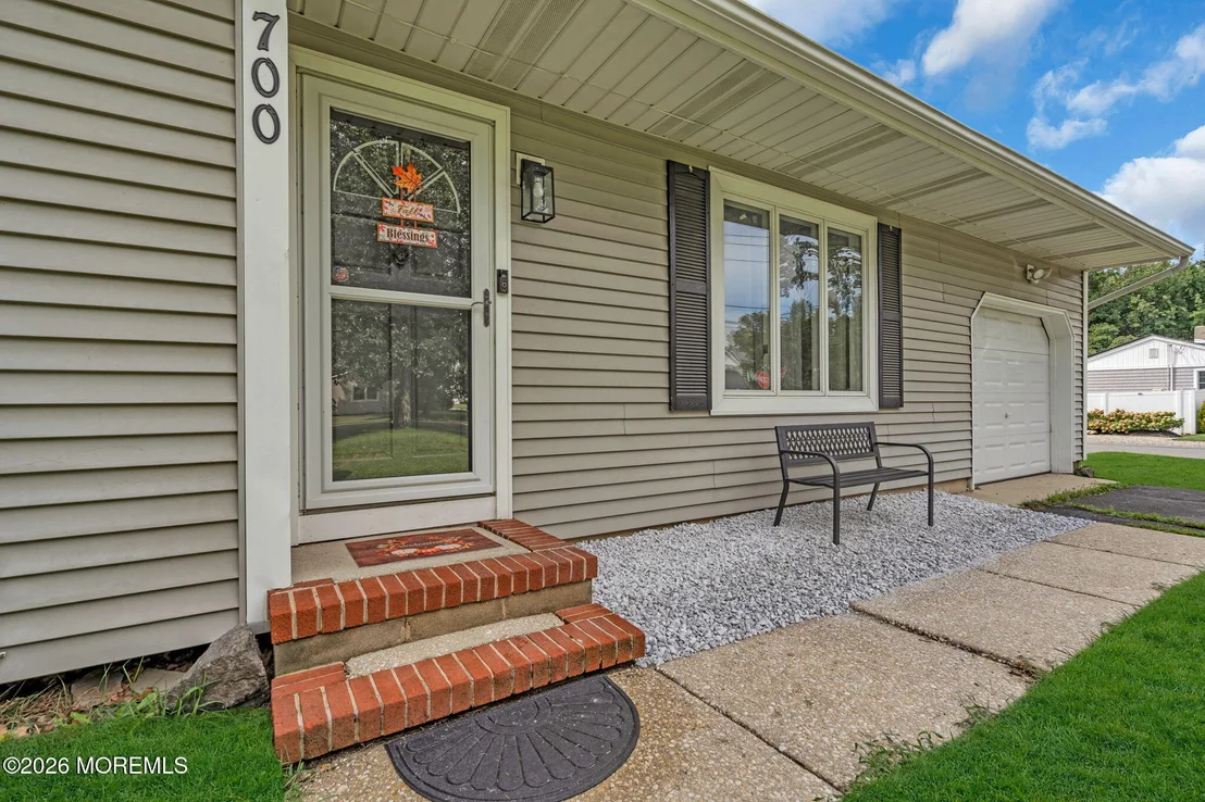 Photo of 700 Commonwealth Boulevard