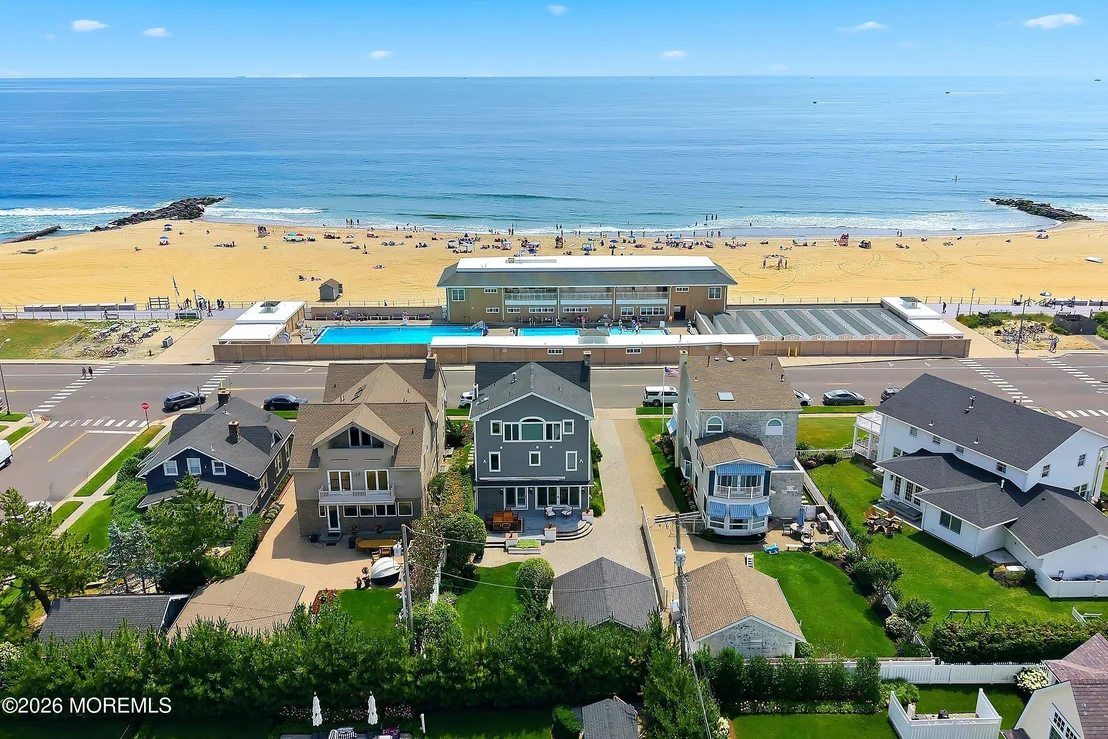Photo of 2007 Ocean Avenue N