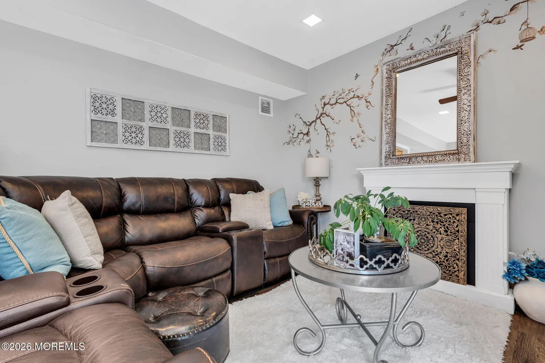 Photo of 1083 Cavan Drive