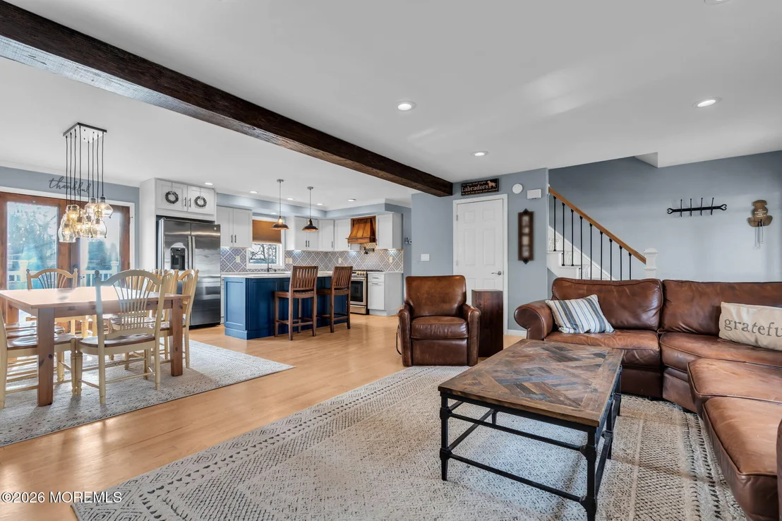 Photo of 6 Lisa Drive