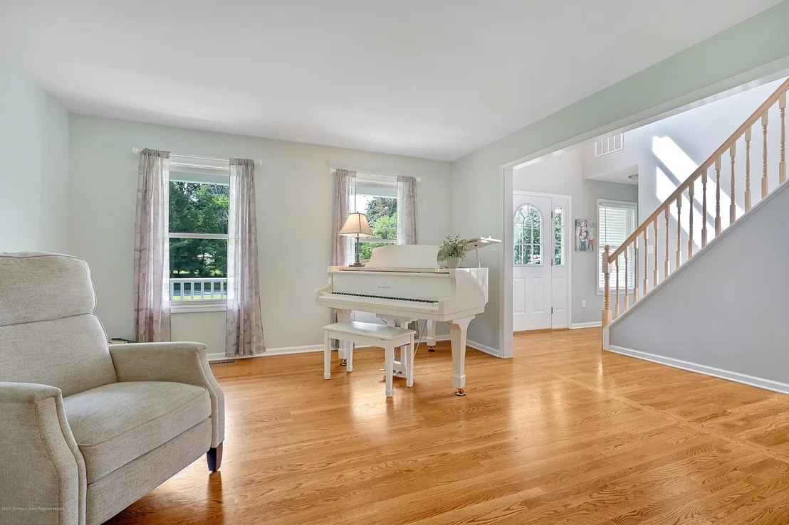 Photo of 249 Central Boulevard