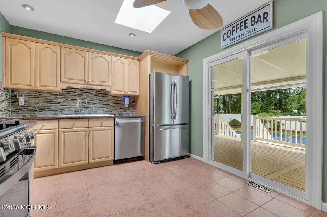 Photo of 205 Arizona Drive