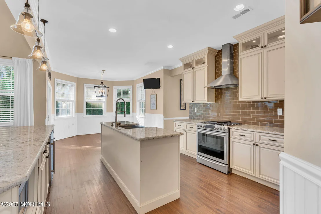 Photo of 15 Greenwich Drive