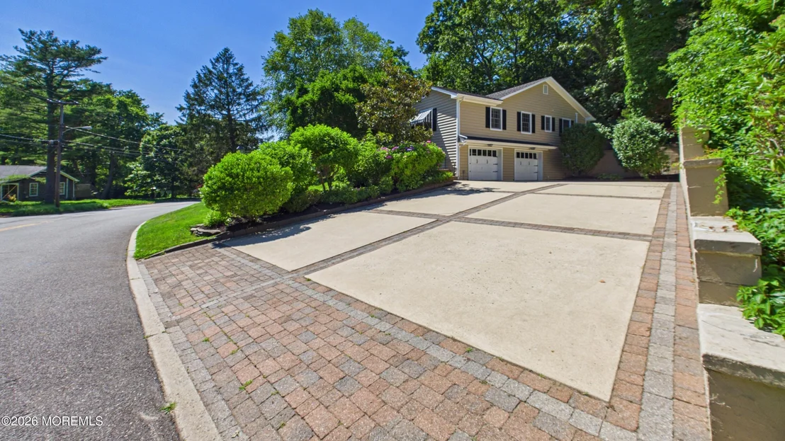Photo of 616 Valley Road