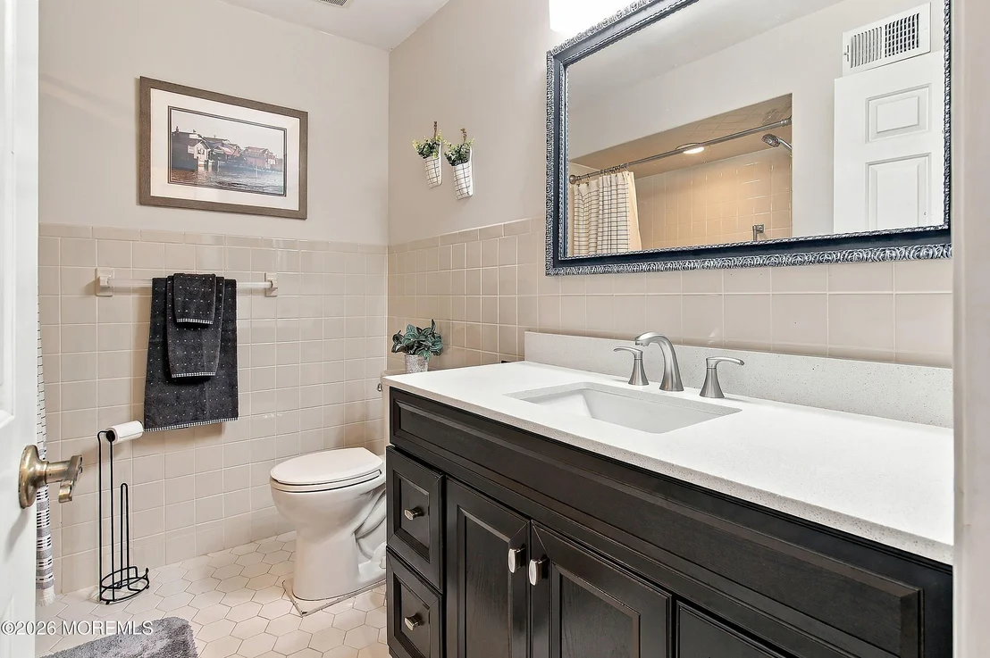 Photo of 35 Rainier Drive