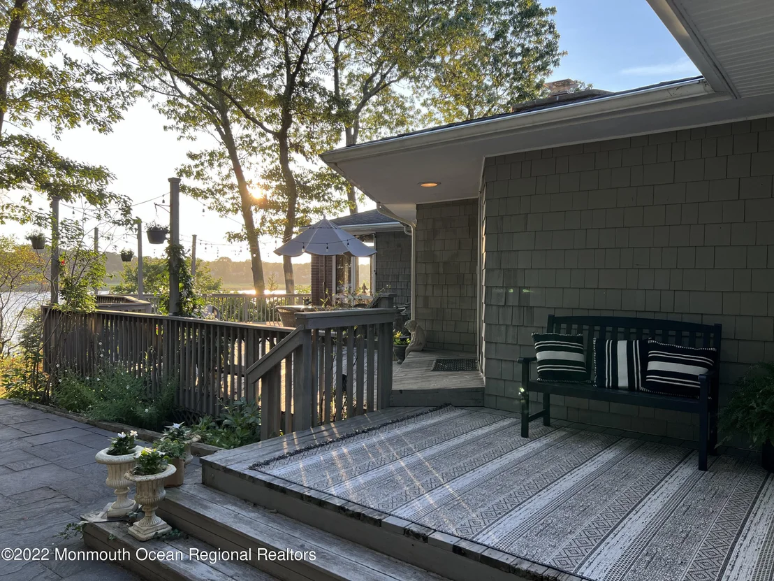 Photo of 2409 Riverside Terrace