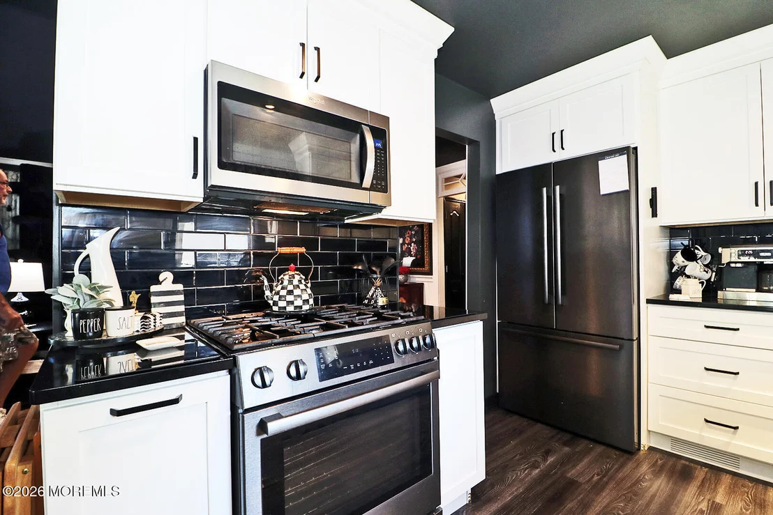 Photo of 8 Keelson Drive