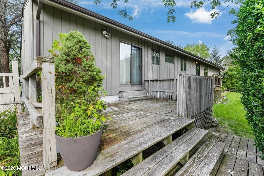 Photo of 802 Stamford Drive