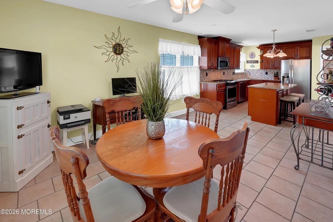 Photo of 2476 Spring Hill Drive