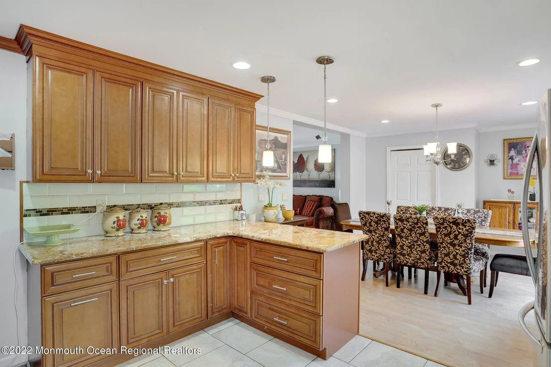 Photo of 2113 W Bangs Avenue