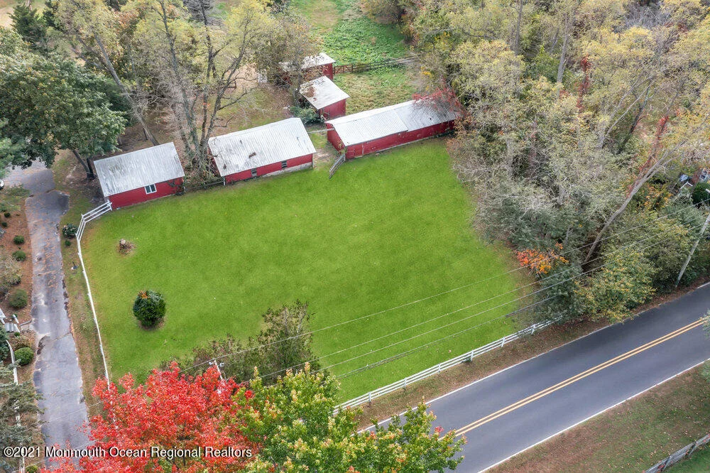 Photo of 195 Bennett Road