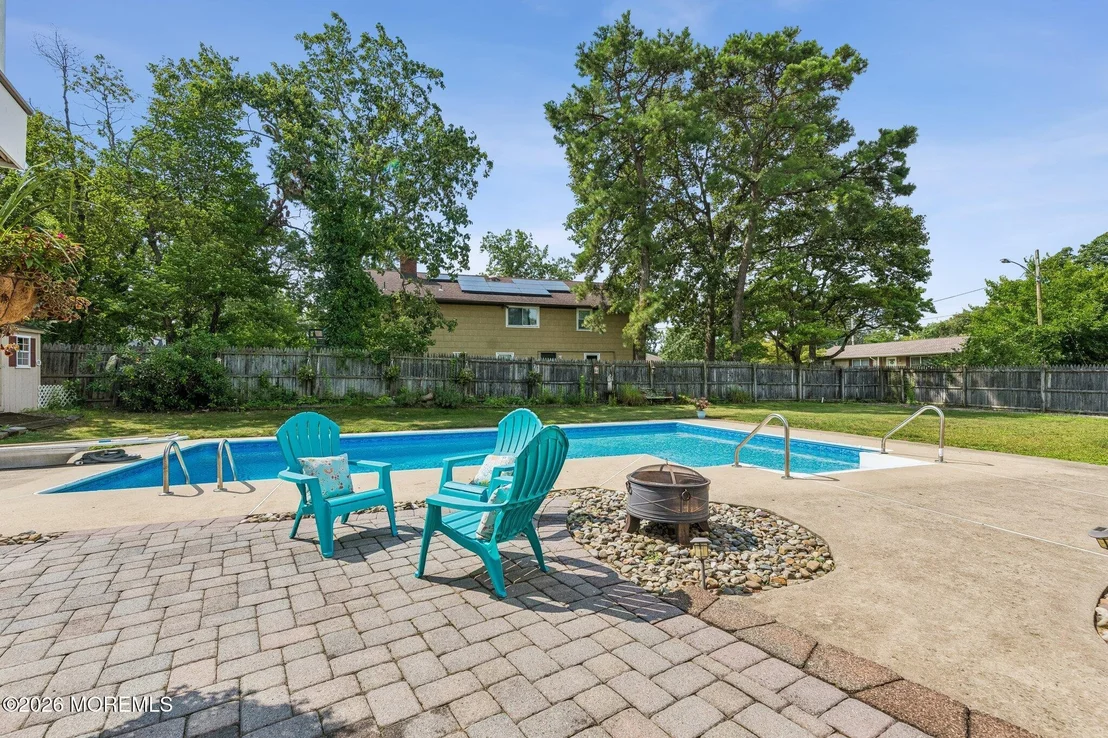 Photo of 420 Crestview Terrace