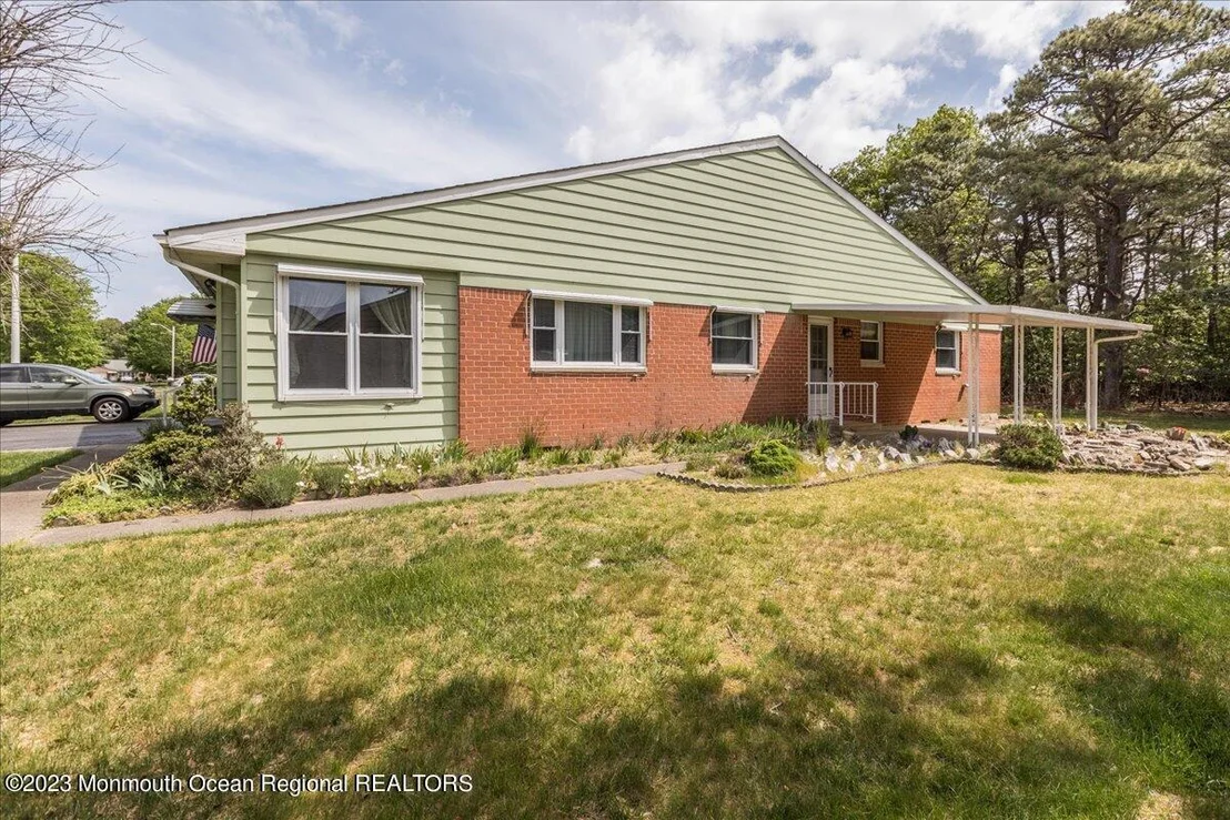 Photo of 12 B Franklin Lane