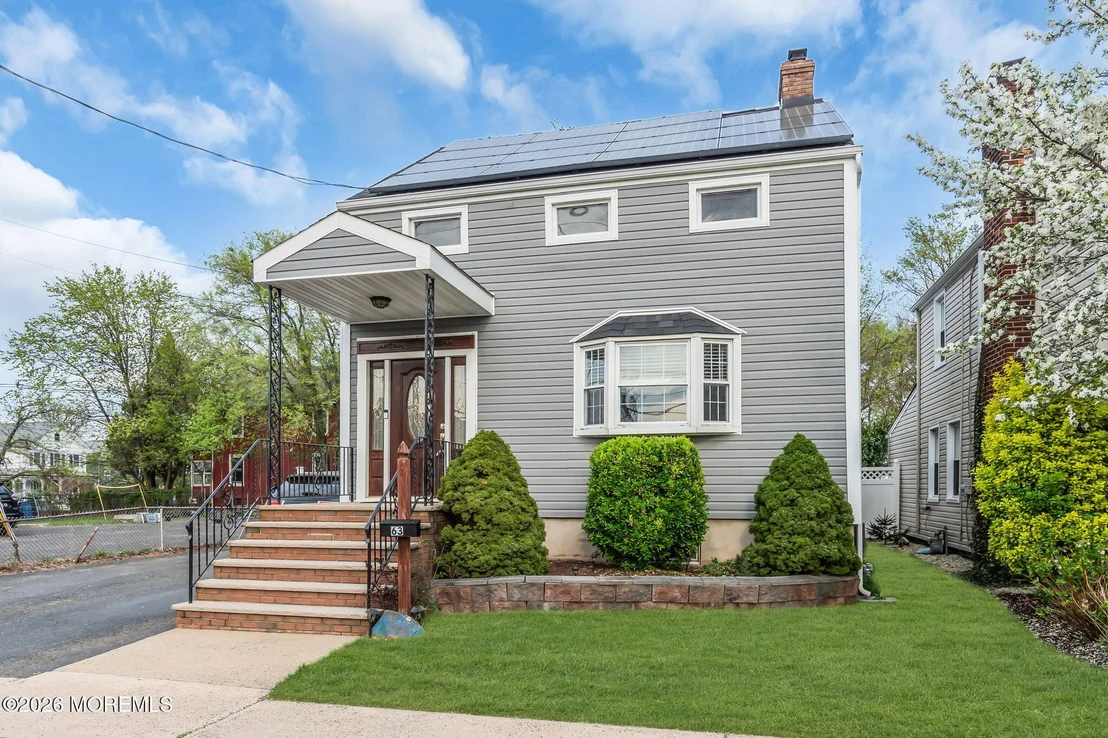 Photo of 63 Broadway