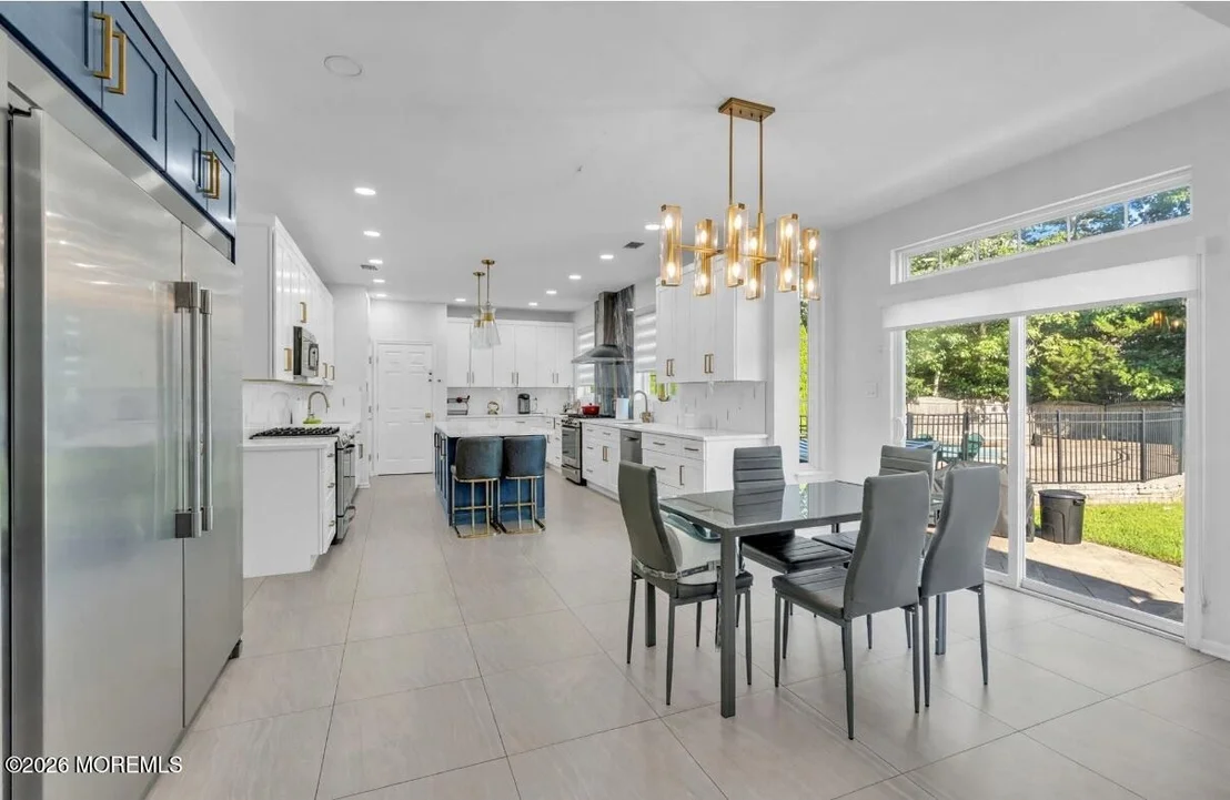 Photo of 2391 Forest Circle