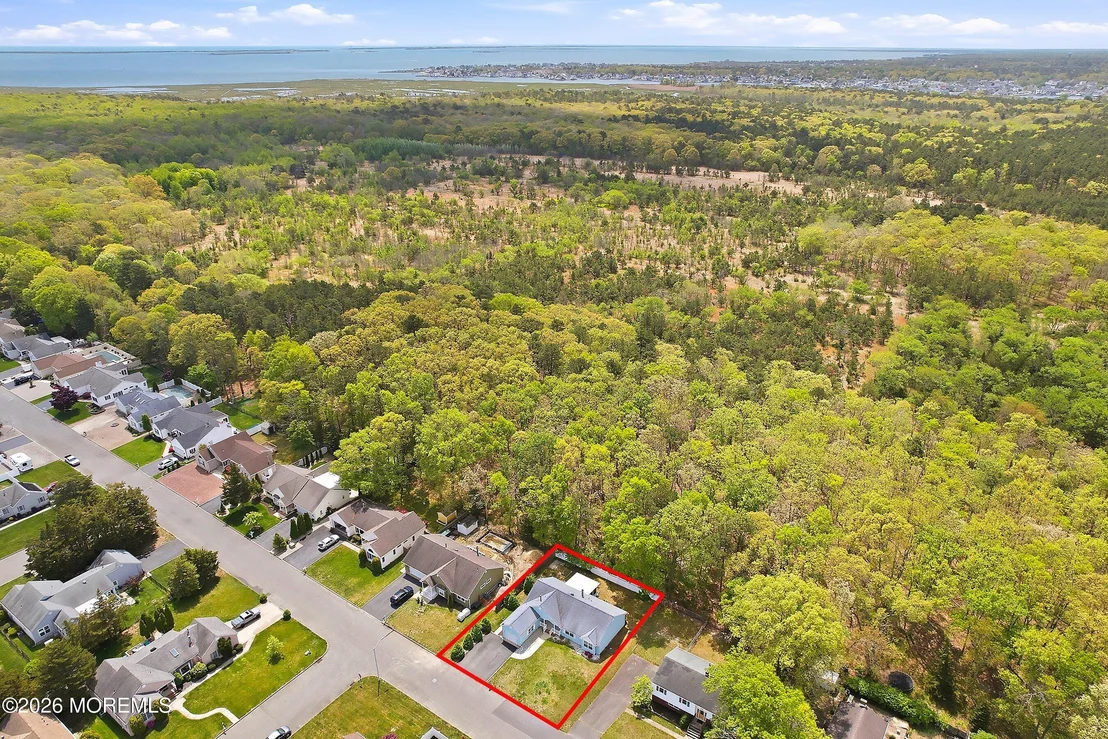 Photo of 203 Sunset Drive