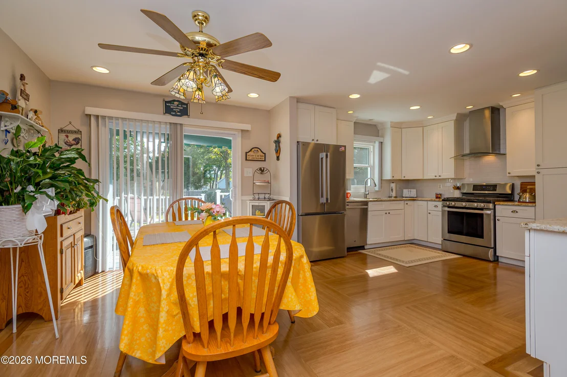 Photo of 445 Silverton Road