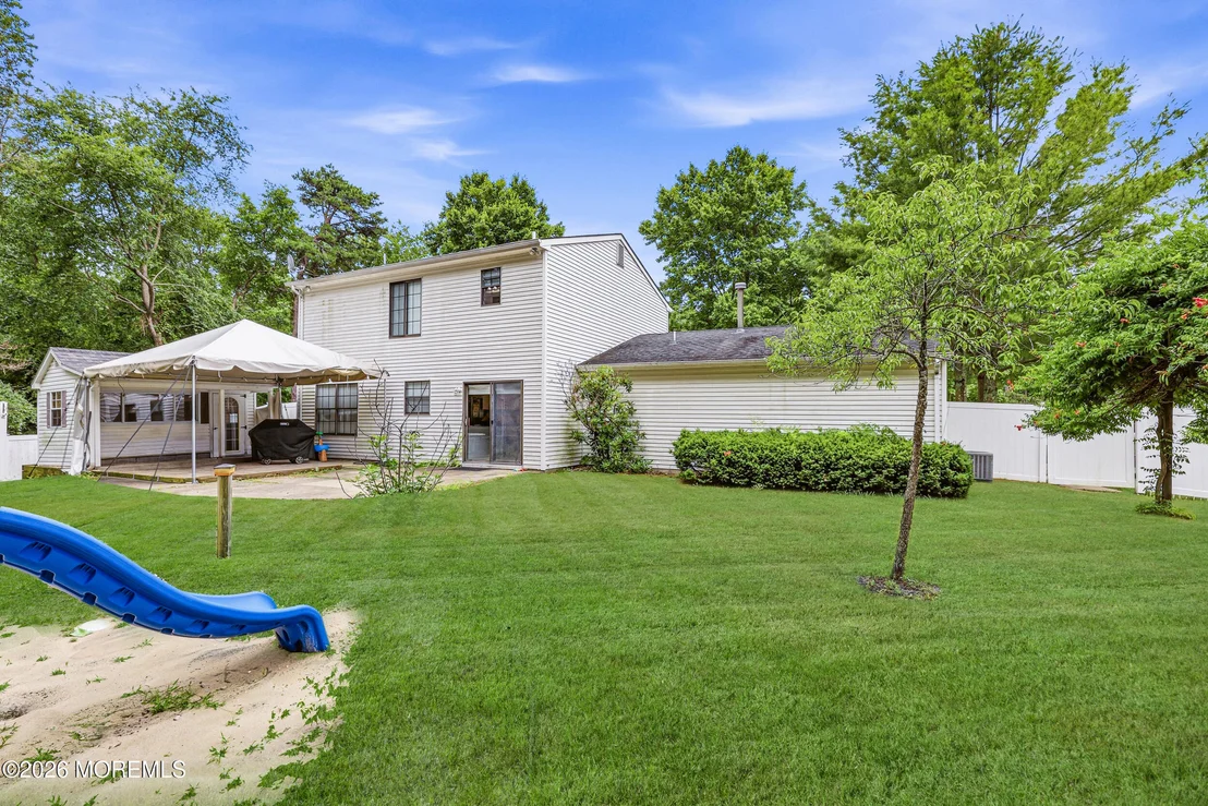 Photo of 302 Princeton Drive