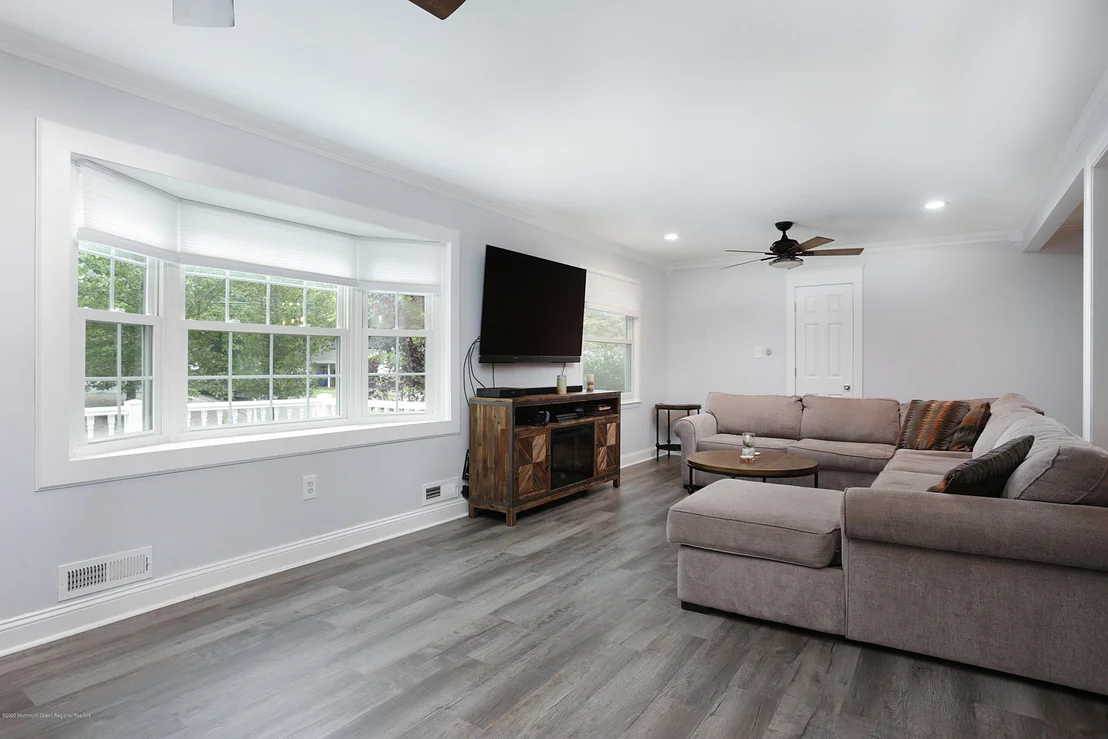 Photo of 188 Arizona Drive