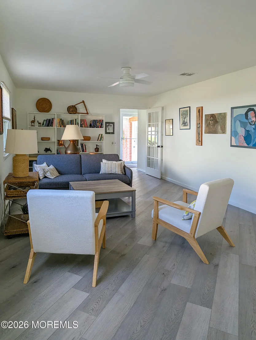 Photo of 54 Columbus Boulevard