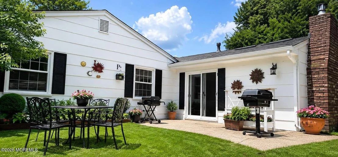 Photo of 75 Idlebrook Lane