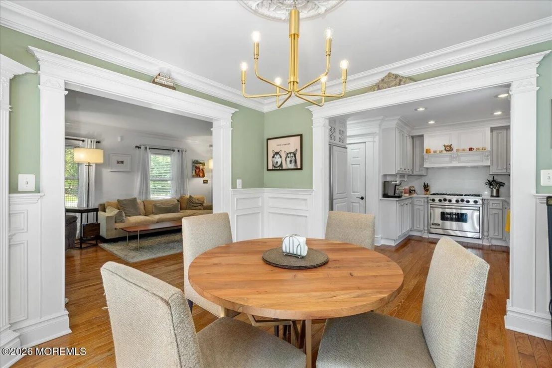 Photo of 102 Middletown Road