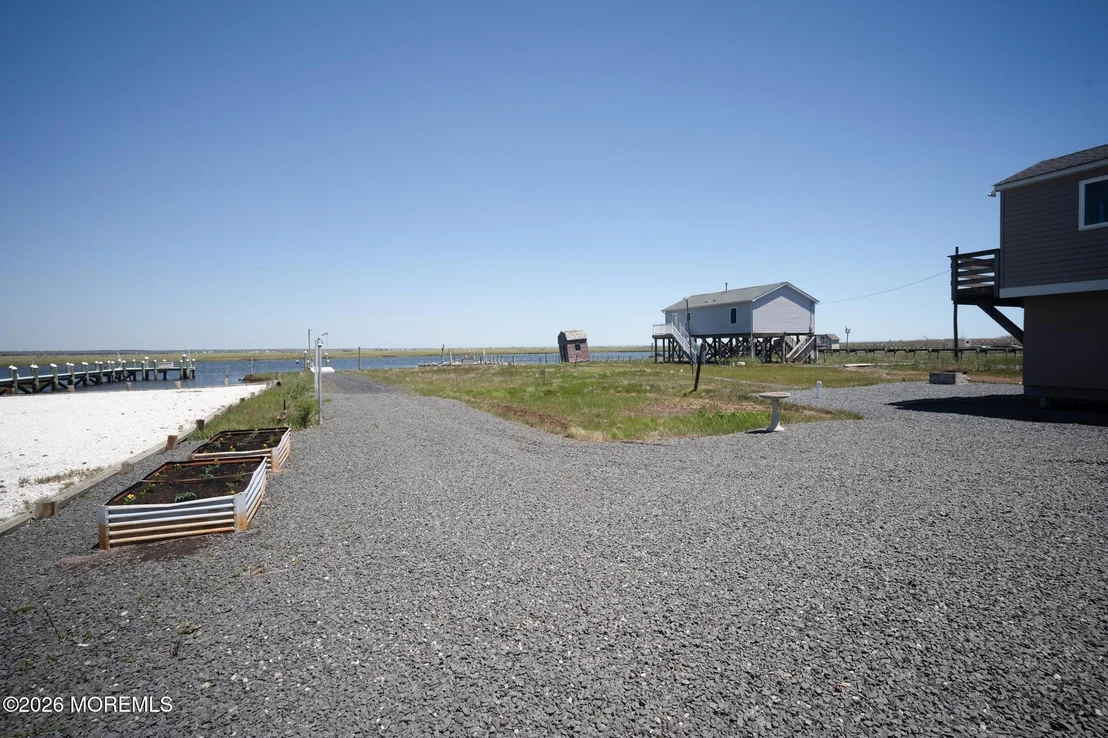 Photo of 418 Dock Road