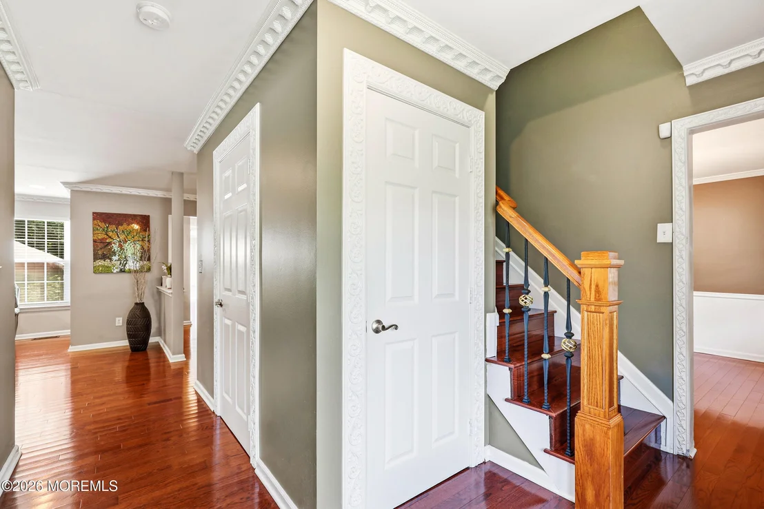 Photo of 339 Murray Drive