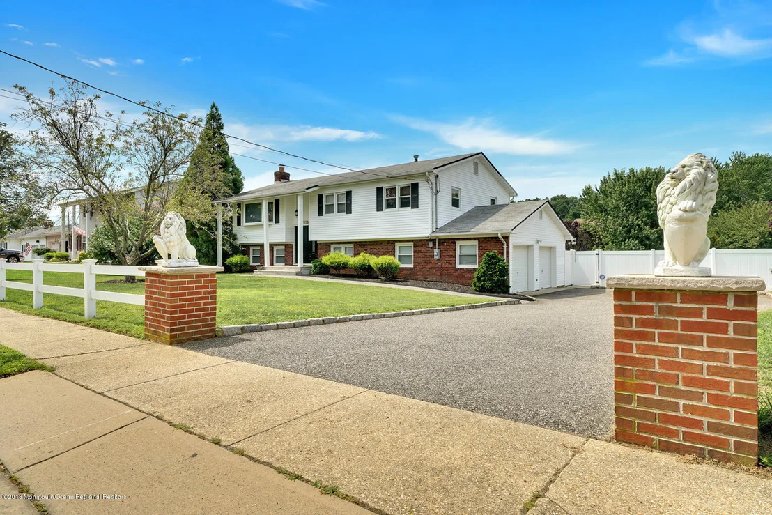 Photo of 680 Brookside Drive