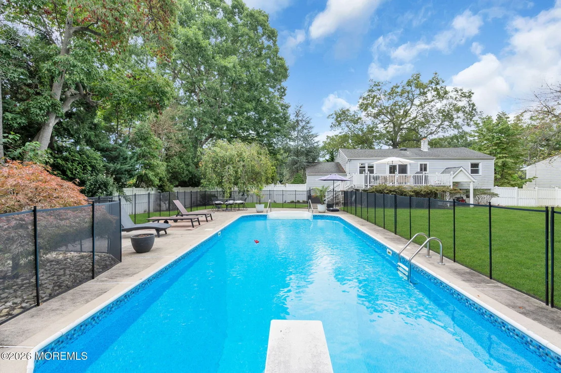 Photo of 9 Kensington Drive