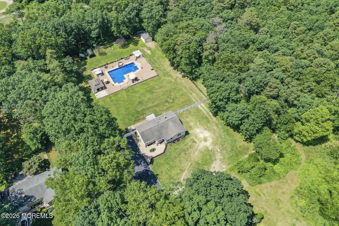 Photo of 296 Sunnybrook Road