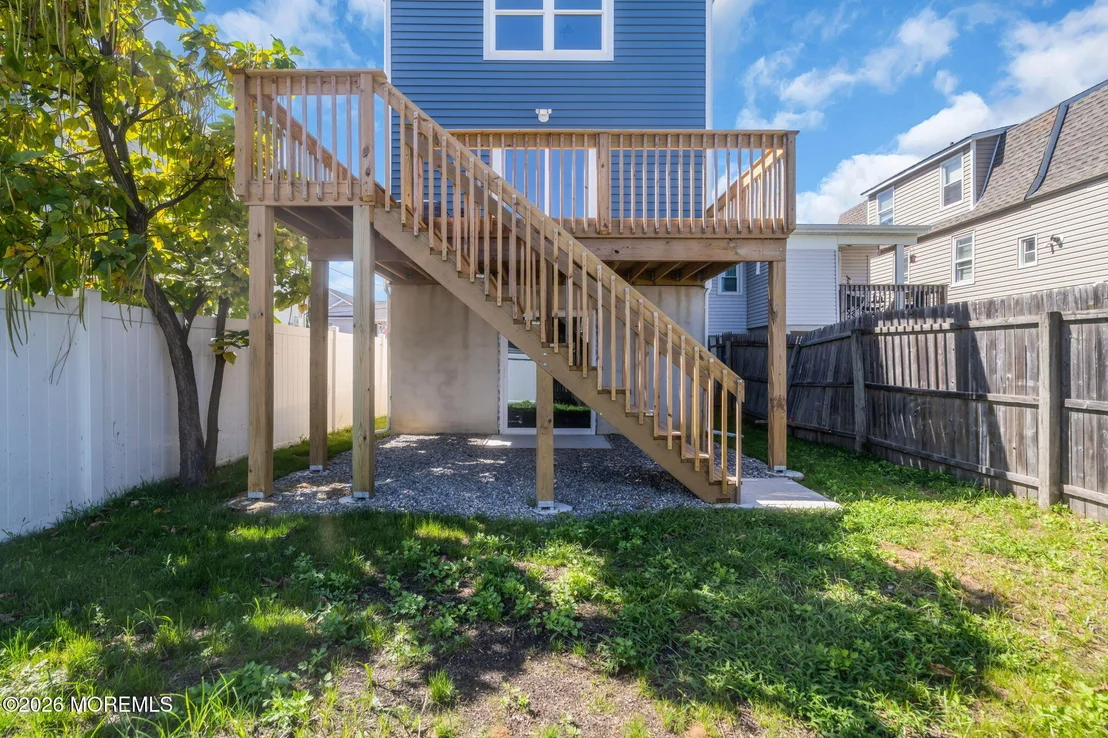 Photo of 917 5th Street